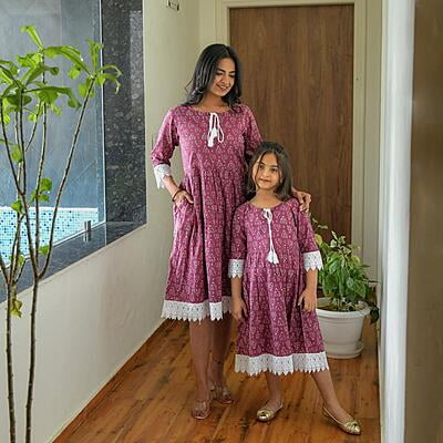 Alluring Mother Daughter Dress Combo Catalogue 5-Pink-1