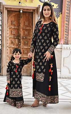 Alluring Mother Daughter Gown Combo Catalogue 6-Black-1